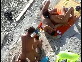 Nézze meg a szintetikus bbc cumshot pornó videókat kiváló minőségű, a HD családi szex anya fia pornó kategóriájából.
