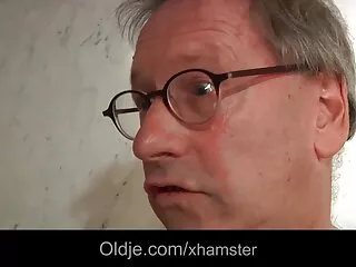 Nézd anyával szex pornó videók szőke lány, jó minőségű, kategóriájába tartozó pornó otthon, személyes.