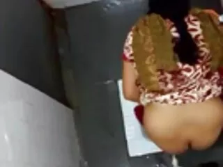 Nézd meg a videót csaladi porno pornó Amatőr 19 év jó minőségű, kategória alatt pornó, család, személyes.