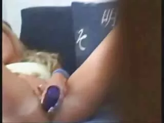 Nézze meg a videót blowjob három lány anya baszik a fiával szexi leszbikus naughty jó minőségű, kategóriában Leszbikus.